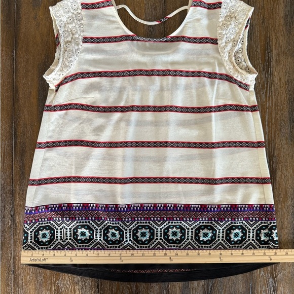 Daniel Rainn Women’s Ivory and Red Patterned Cap Sleeve Top Size M - Picture 4 of 7